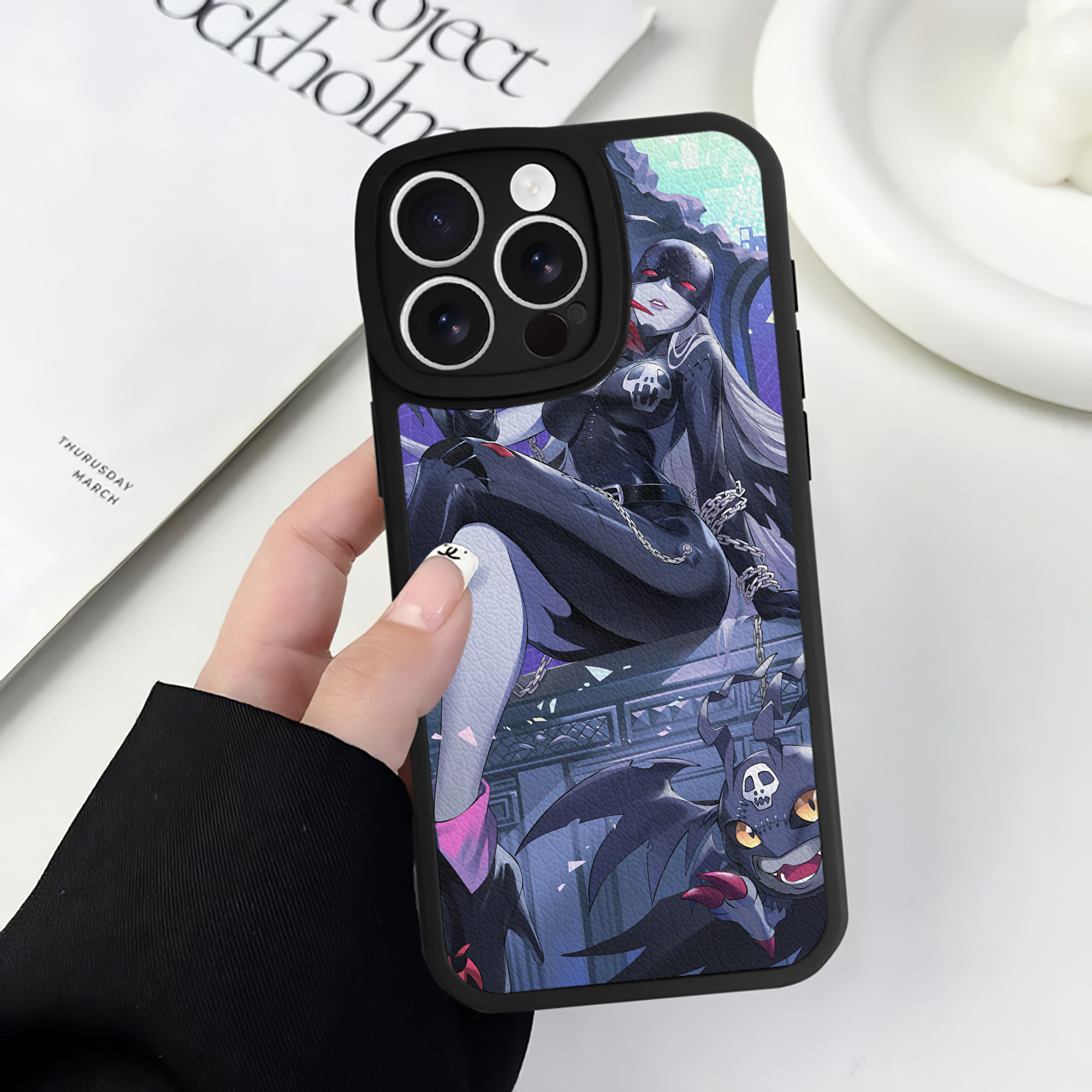（画像用） Digimon デジタルモンスター/デジモン 【iPhone 16シリーズ対応】シリコンスマホケース（レザー調） 材質：シリコン